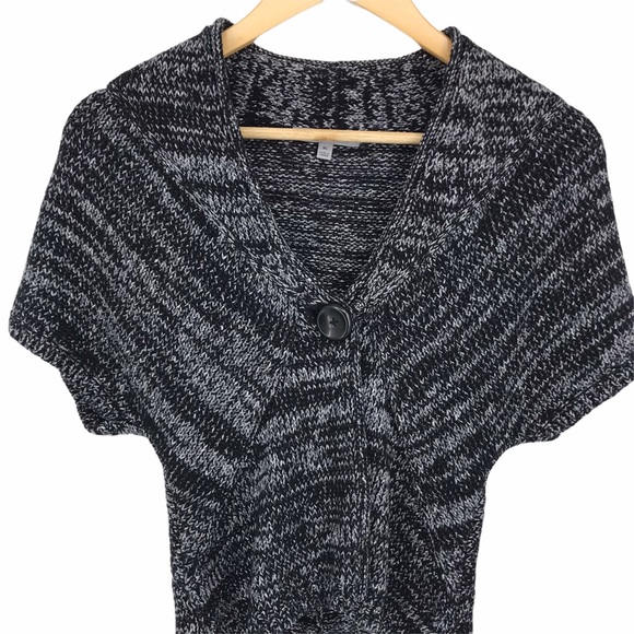 Nordstrom Classiques Entier cardigan xs black V neck button detail - Picture 2 of 9